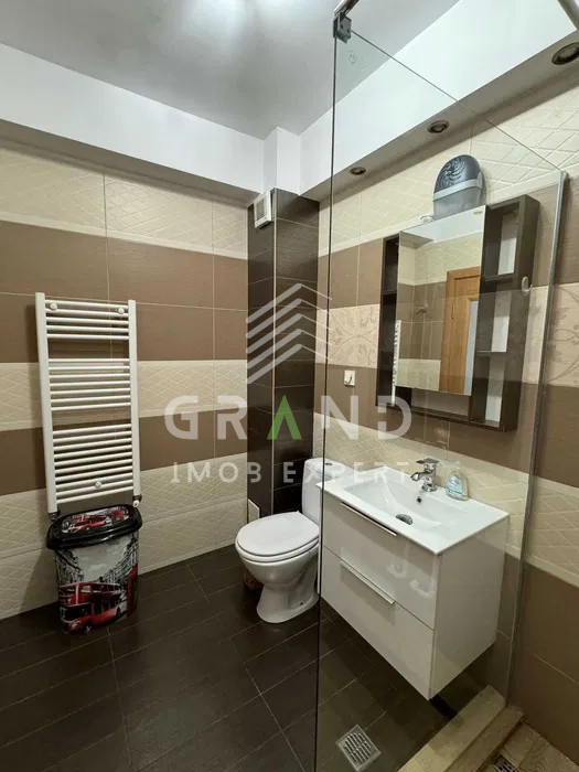 Ap 3 camere, BALCON, PARCARE SUBTERANA, zona Marasti