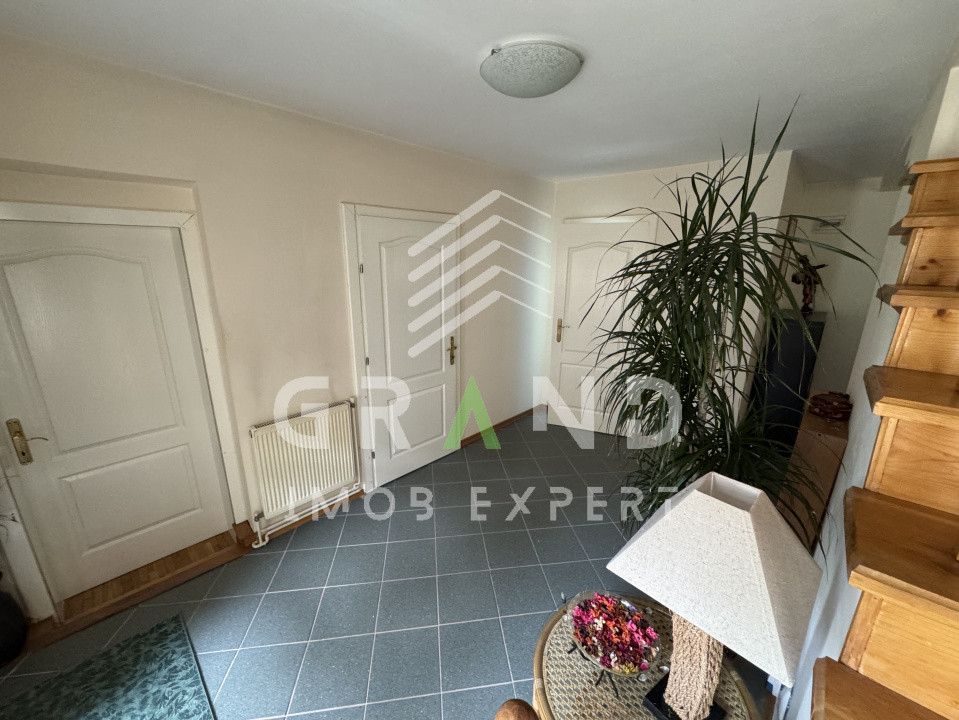 Casă cochetă cu grădină superbă și garaj–Dâmbul Rotund/Corneliu Coposu–Cluj