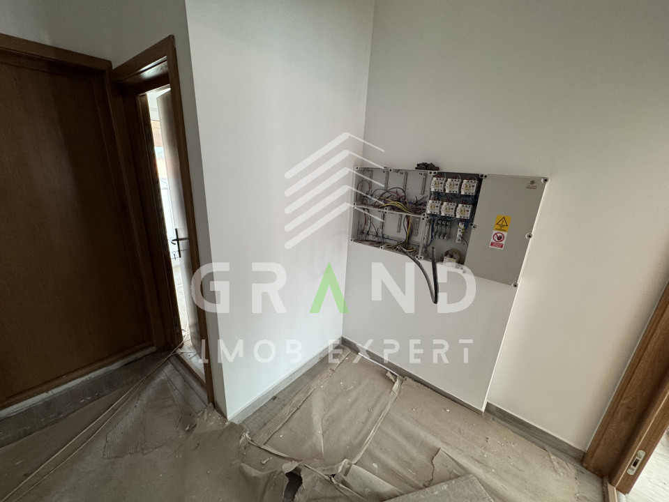 Garsonieră de vânzare –zona Vivo/Restaurant Roata Faget
