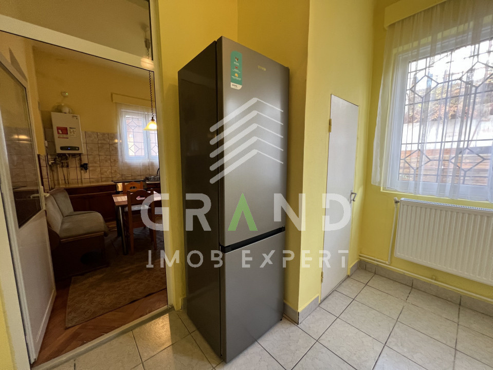 CASA/BIROU 110mp+CURTE 100mp,PARCARE,Zona Grigorescu/P-ta 14 iulie
