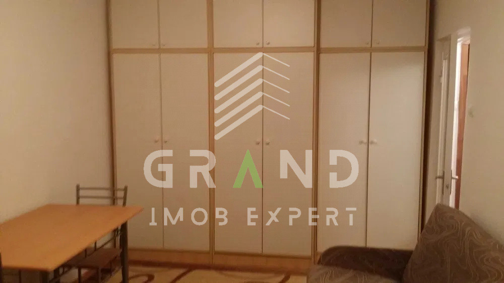 GARSONIERA ECONOMA, BALCON, zona Zorilor/Pasteur