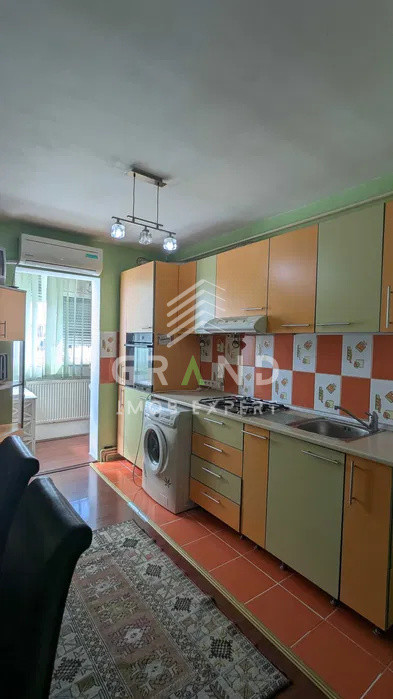 Ap 2 camere, BALCON, zona Manastur