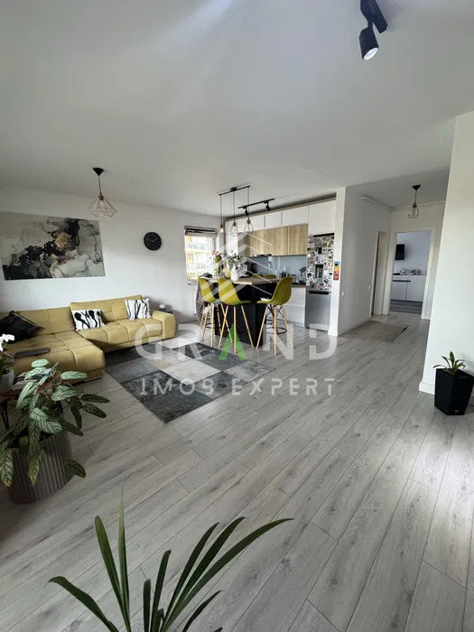 Apartament 2 camere în complex rezidențial Borhanci,mobilat,utilat,orientare E-V