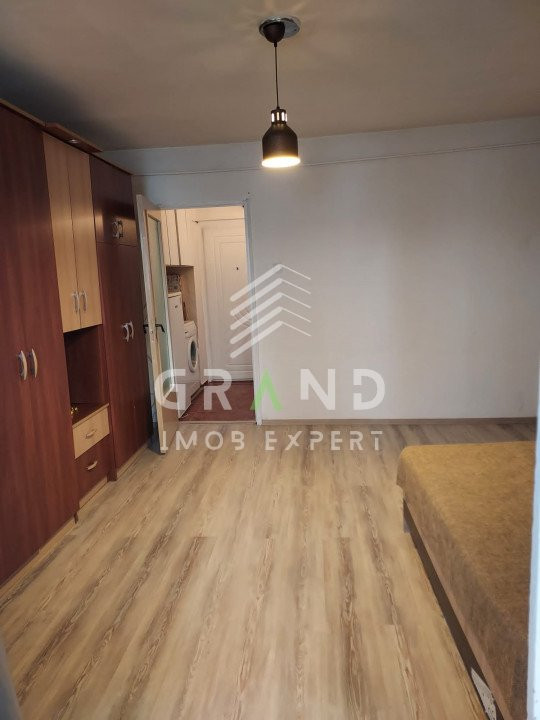 Garsoniera,ECONOMA,29 mp,Zona Manastur/Calea Floresti