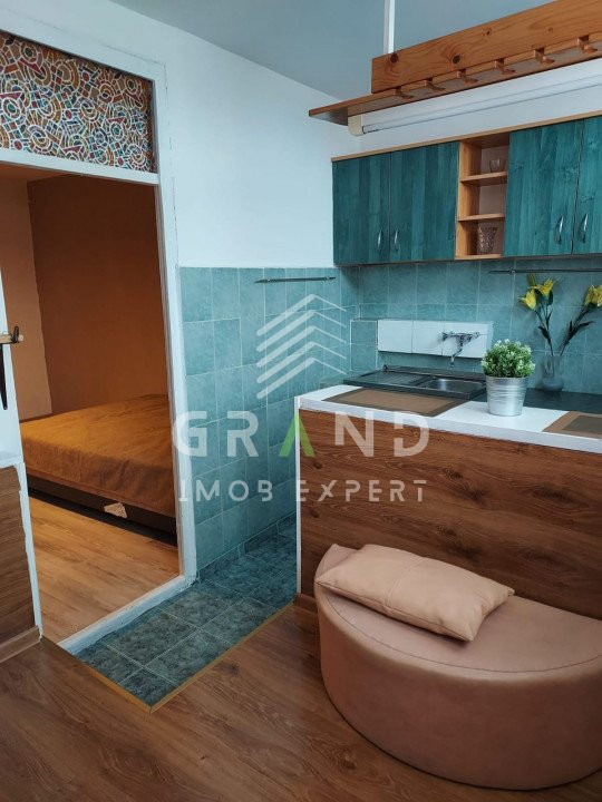 Garsoniera,ECONOMA,29 mp,Zona Manastur/Calea Floresti