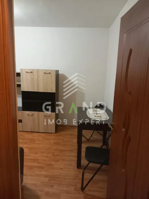 GARSONIERA ECONOMA, BALCON, zona Manastur/Big
