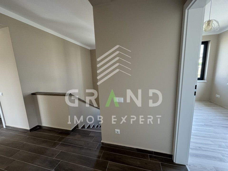 TOTUL NOU!Casa individuala,4 camere,3 BAI,TERASA,GARAJ,zona Dezmir