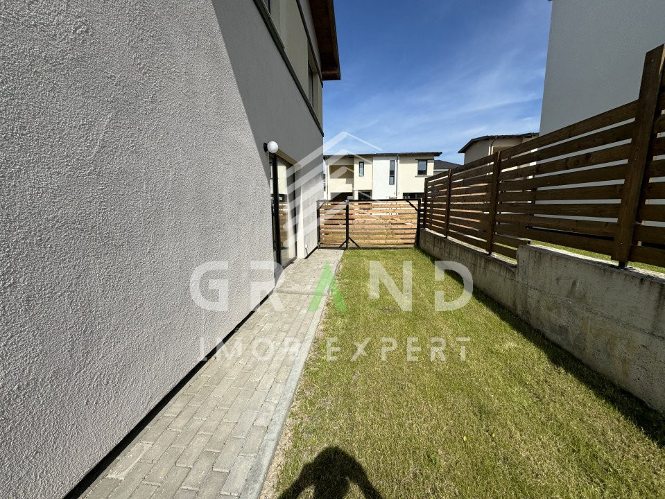 TOTUL NOU!Casa individuala,4 camere,3 BAI,TERASA,GARAJ,zona Dezmir