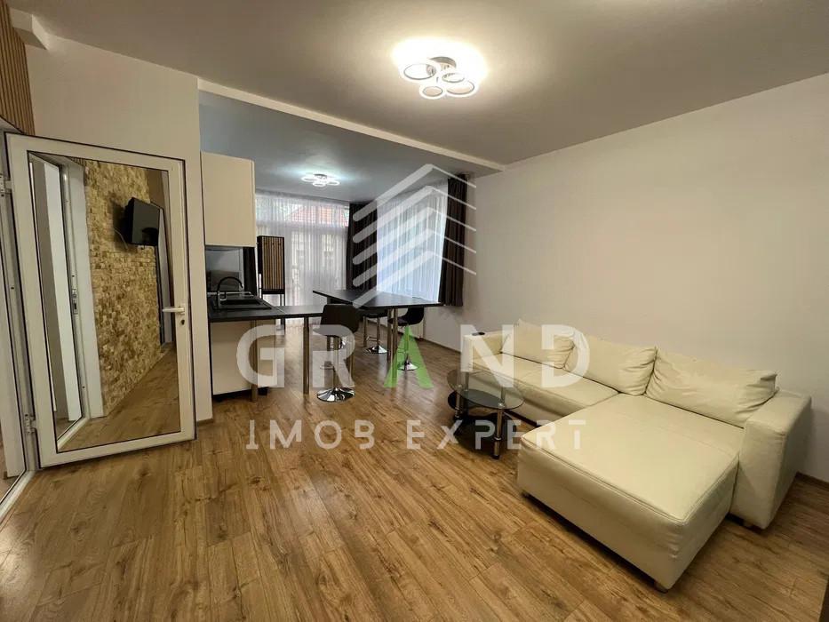 Ap 2 camere, TERASA, PARCARE, zona Centru/Platinia/BT Arena