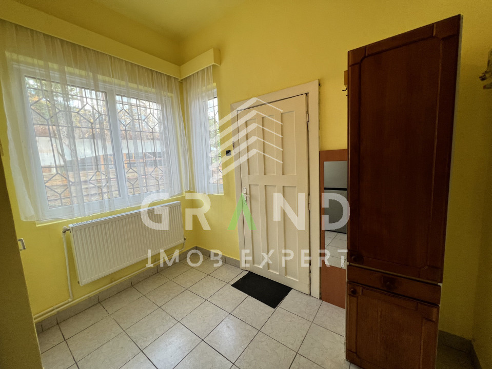 CASA/BIROU 110mp+CURTE 100mp,PARCARE,Zona Grigorescu/P-ta 14 iulie