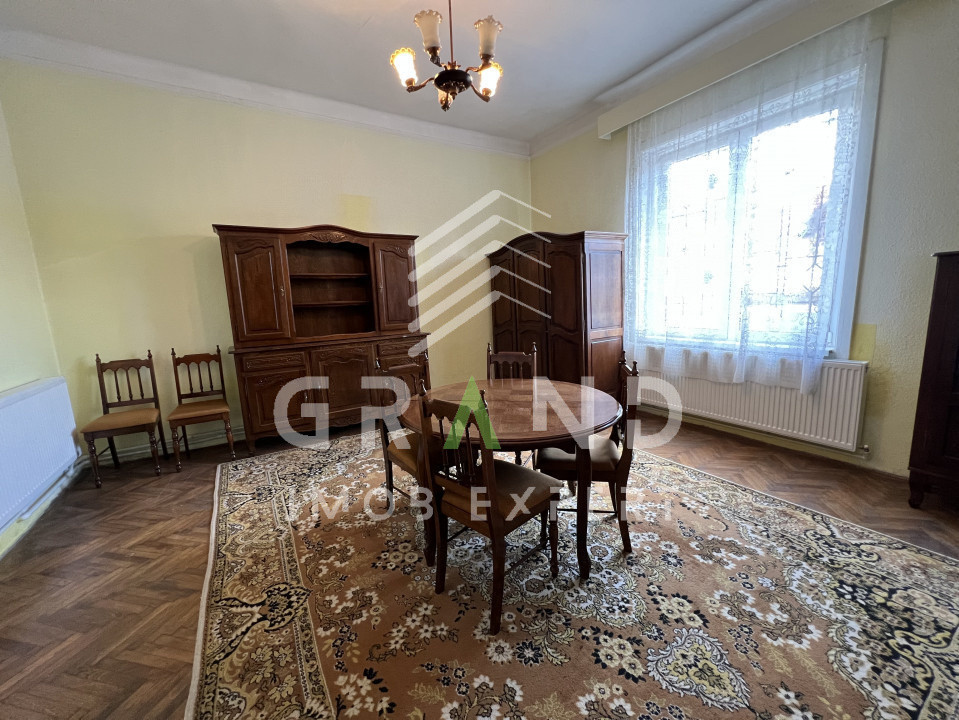 CASA/BIROU 110mp+CURTE 100mp,PARCARE,Zona Grigorescu/P-ta 14 iulie