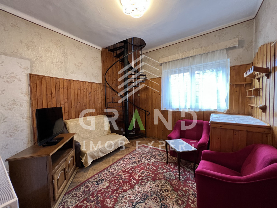 CASA/BIROU 110mp+CURTE 100mp,PARCARE,Zona Grigorescu/P-ta 14 iulie