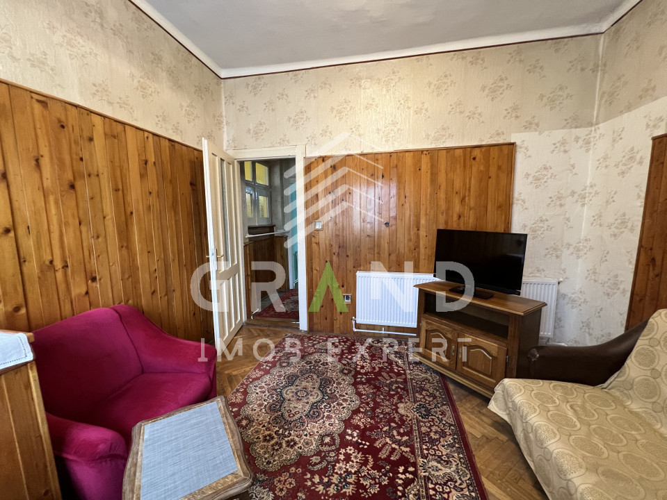 CASA/BIROU 110mp+CURTE 100mp,PARCARE,Zona Grigorescu/P-ta 14 iulie