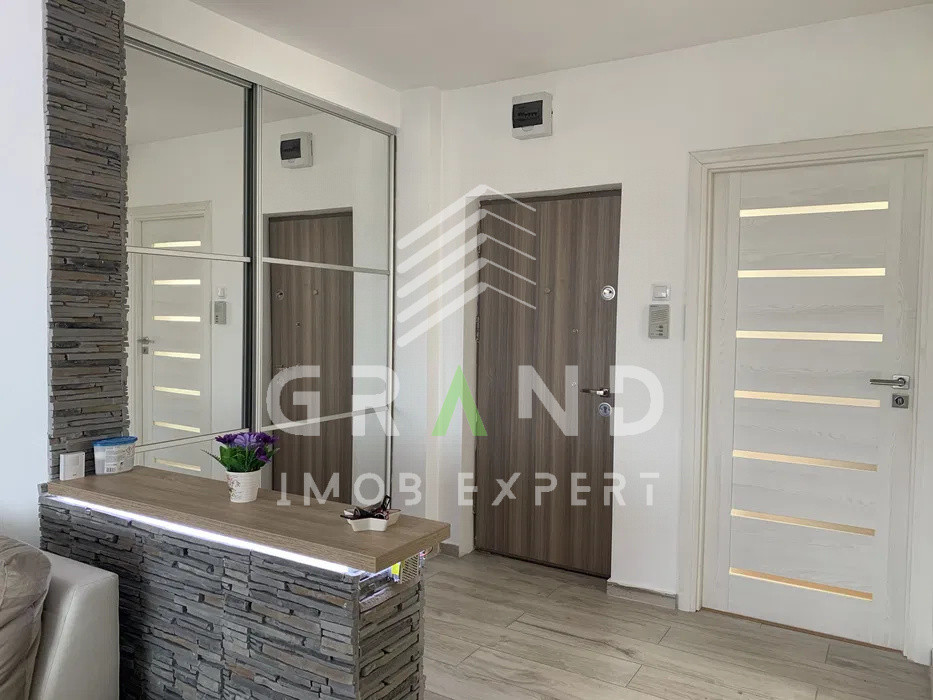Ap 3 camere MODERN, BALCON, PARCARE, zona CENTRU/PARCUL CENTRAL