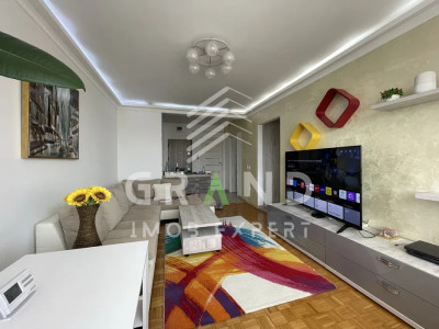 Ap 3 camere MODERN, BALCON, PARCARE, zona CENTRU/PARCUL CENTRAL