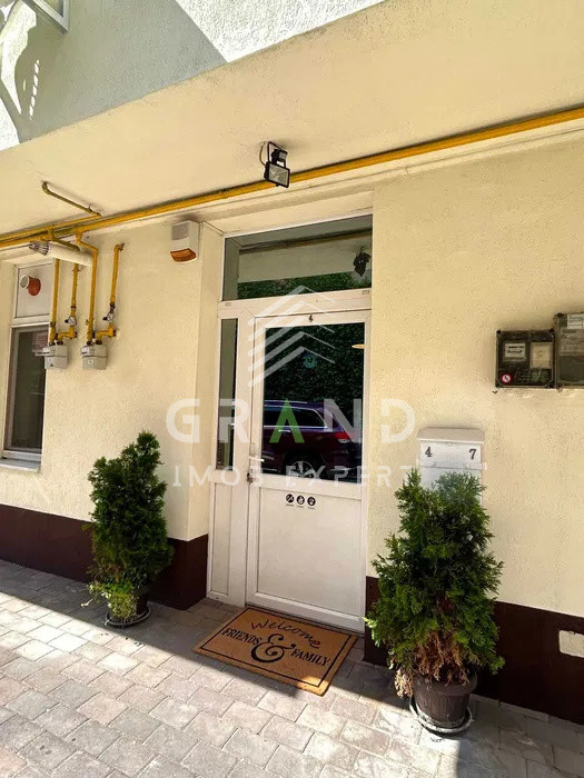 SPATIU PENTRU BIROURI/ 2 INCAPERI/ PARCARE, zona Semicentral/Decebal