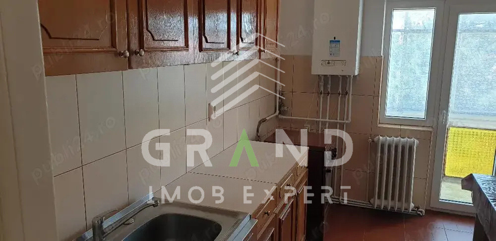 Ap 2 camere DECOMANDAT, BALCON, zona Gheorgheni