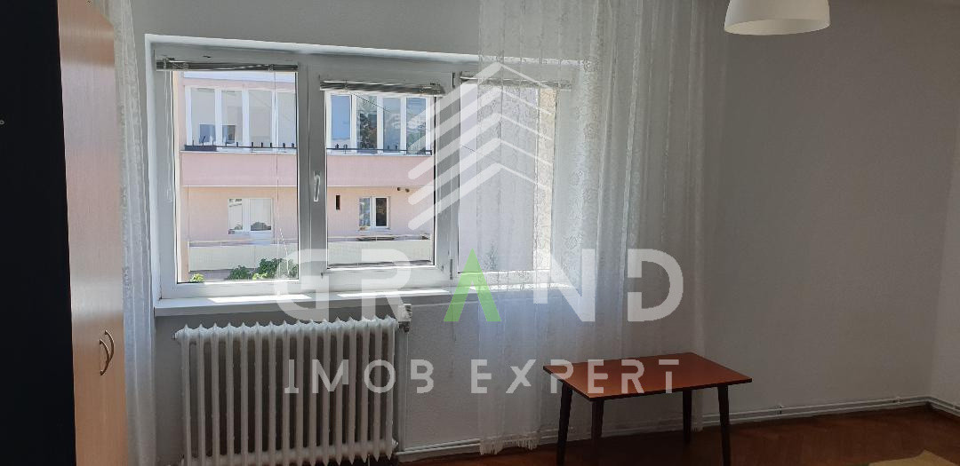 Ap 2 camere DECOMANDAT, BALCON, zona Gheorgheni
