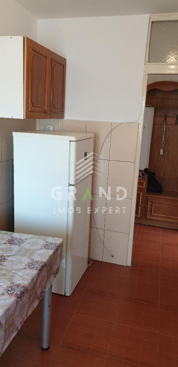 Ap 2 camere DECOMANDAT, BALCON, zona Gheorgheni