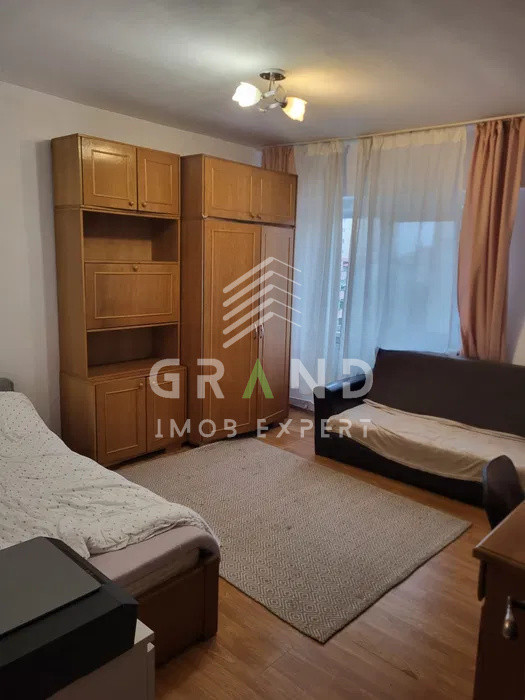 GARSONIERA ECONOMA, BALCON INCHIS, zona Manastur
