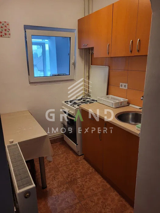 GARSONIERA ECONOMA, BALCON INCHIS, zona Manastur
