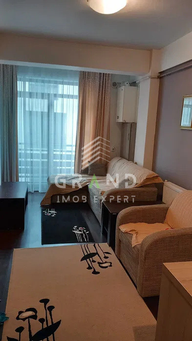 Ap 2 camere, BALCON, zona Plopilor