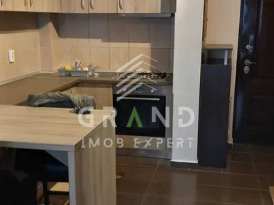 Ap 2 camere, BALCON, zona Plopilor
