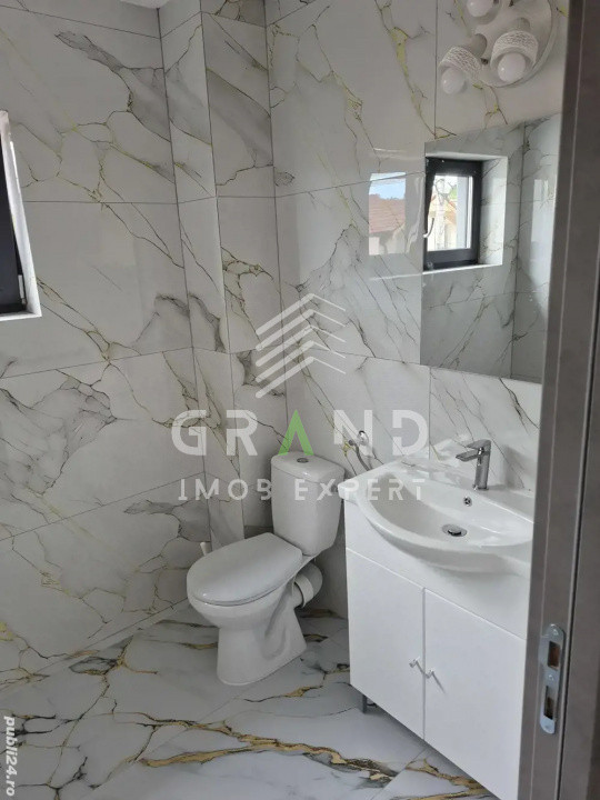 Imobil Comercial de Închiriat – Spațiu Generos, Potrivit pentru Sediu de Firmă