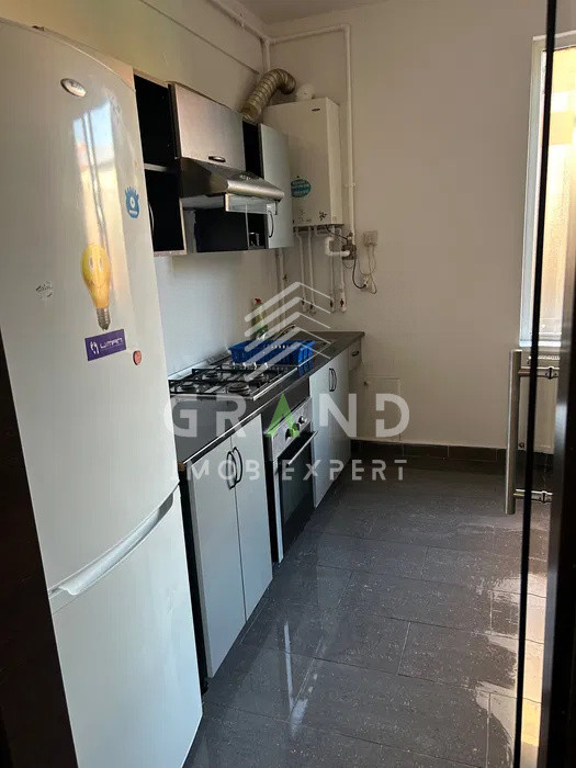 Ap 2 camere DECOMANDAT, PARCARE, zona Garii
