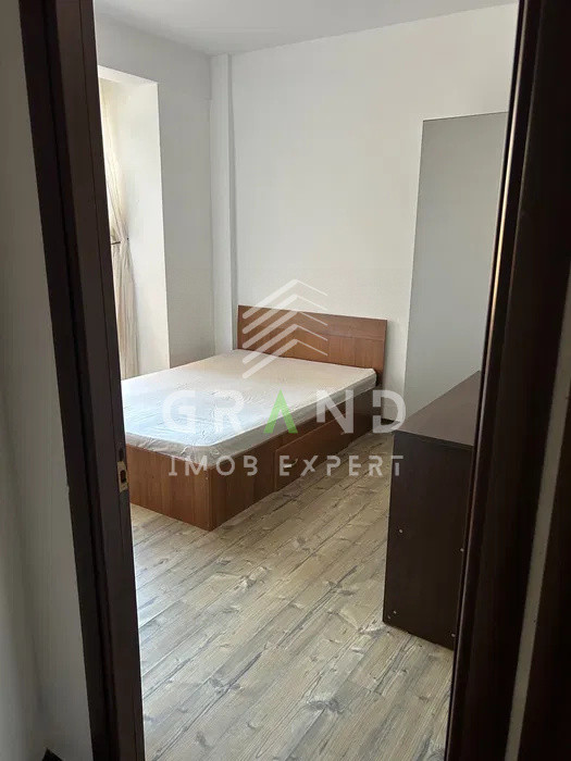 Ap 2 camere DECOMANDAT, PARCARE, zona Garii