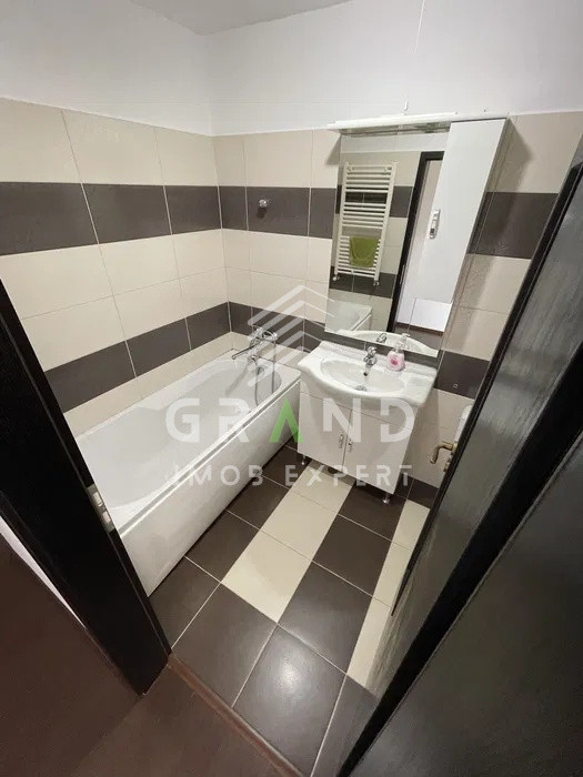AP 2 CAMERE/ TERASA / PARCARE/ zona Buna Ziua