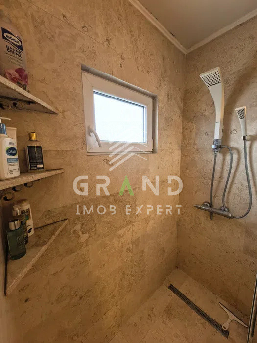 Ap 3 camere, 2 BALCOANE INCHISE, PARCARE, zona Manastur