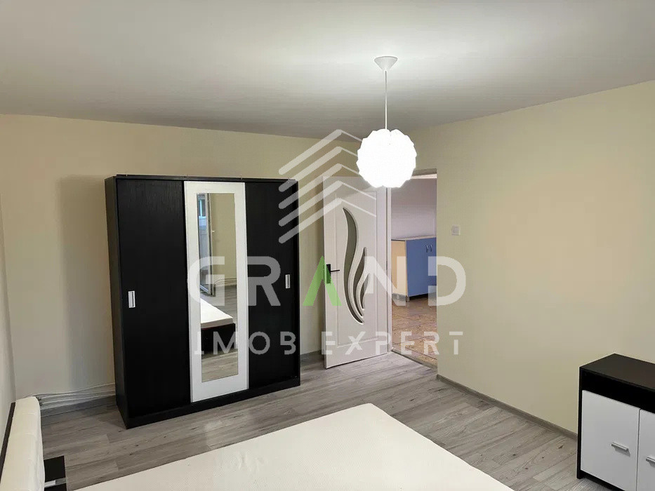 Ap 3 camere DECOMANDAT, 2 BALCOANE INCHISE, zona Zorilor