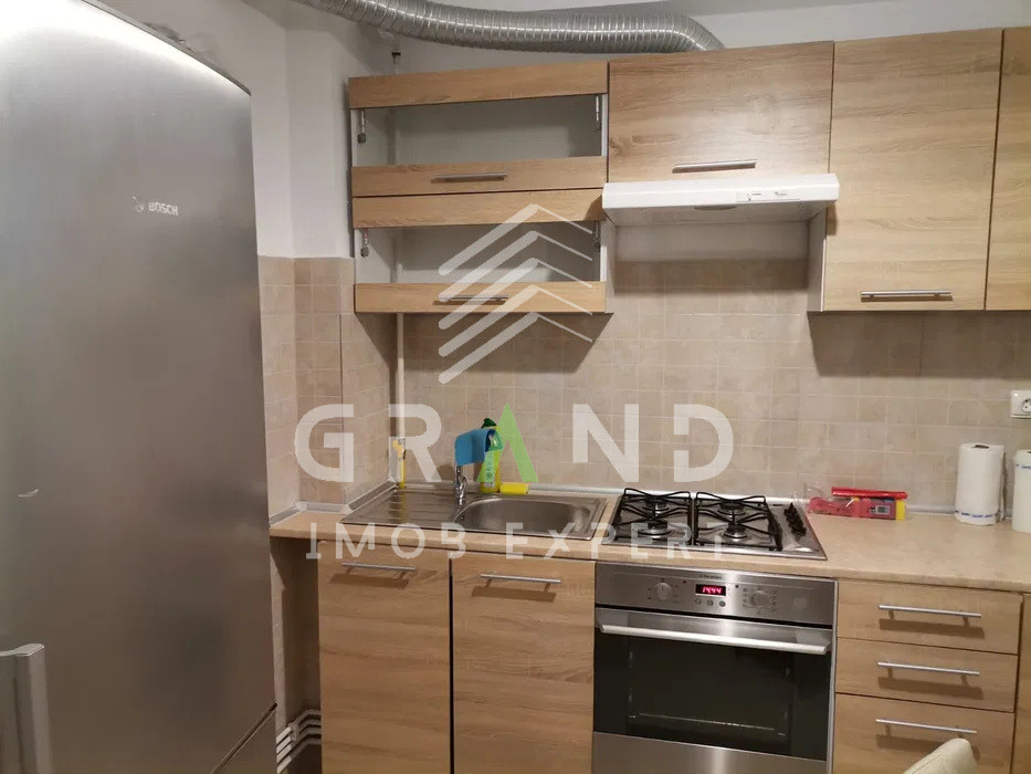 Ap 2 camere DECOMANDAT, 2 BALCOANE, RENOVAT, zona P-ta Mihai Viteazu