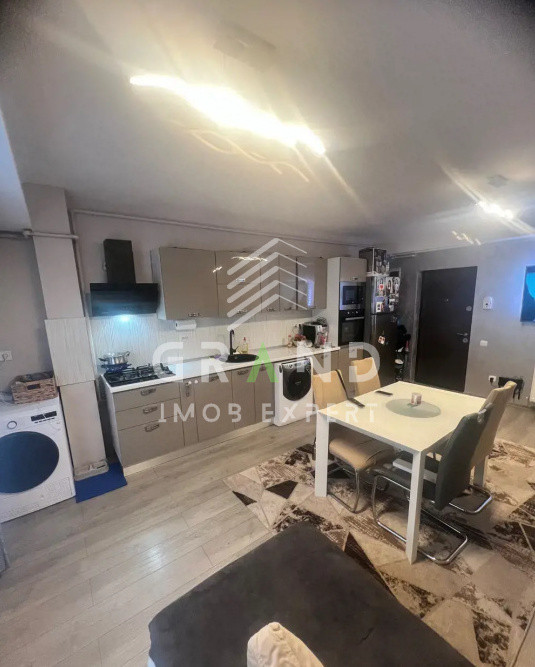 Oportunitate! Ap. de vanzare 2 camere, 52 mp + 8 mp balcon, la cheie – Florești