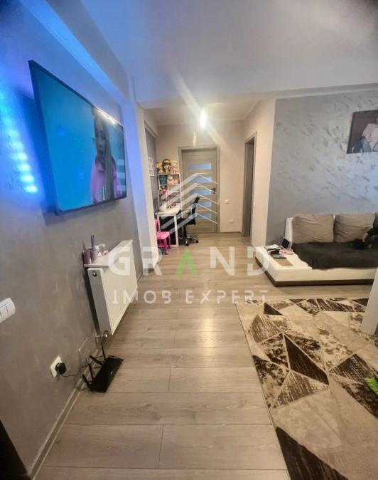 Oportunitate! Ap. de vanzare 2 camere, 52 mp + 8 mp balcon, la cheie – Florești