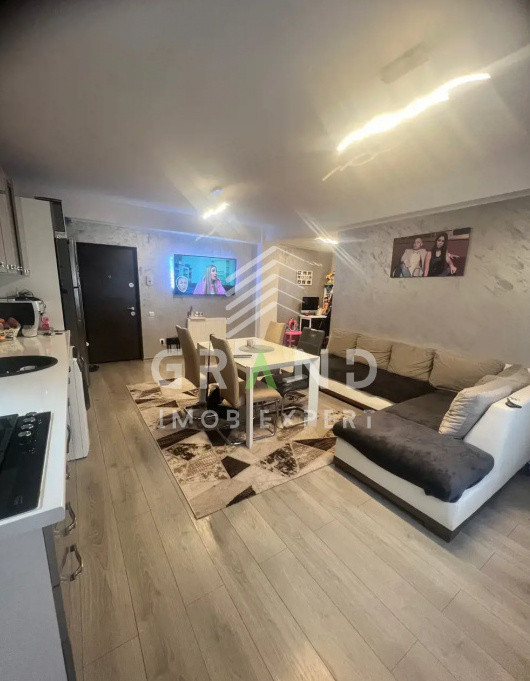Oportunitate! Ap. de vanzare 2 camere, 52 mp + 8 mp balcon, la cheie – Florești