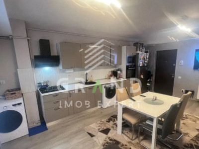 Oportunitate! Ap. de vanzare 2 camere, 52 mp + 8 mp balcon, la cheie – Florești