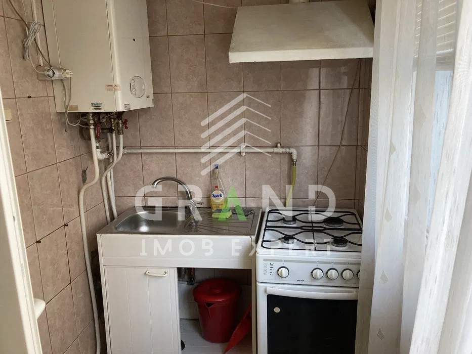 GARSONIERA ECONOMA/ CT / zona Manastur