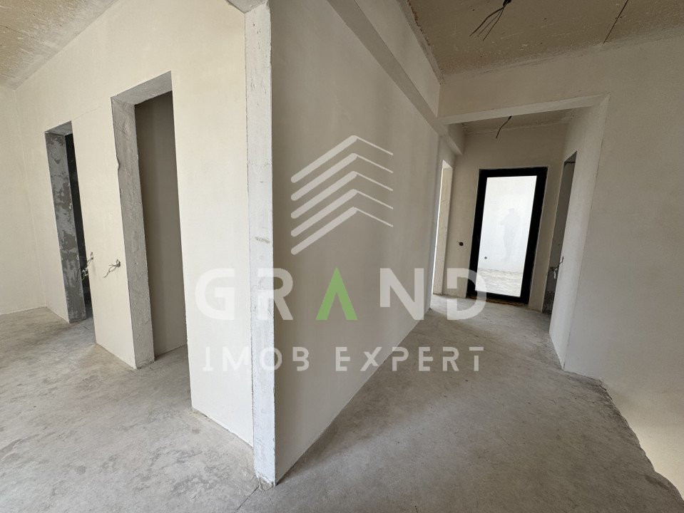 OPORTUNITATE!Casa individuala,4 camere,3 BAI,TERASA,GARAJ,zona Dezmir