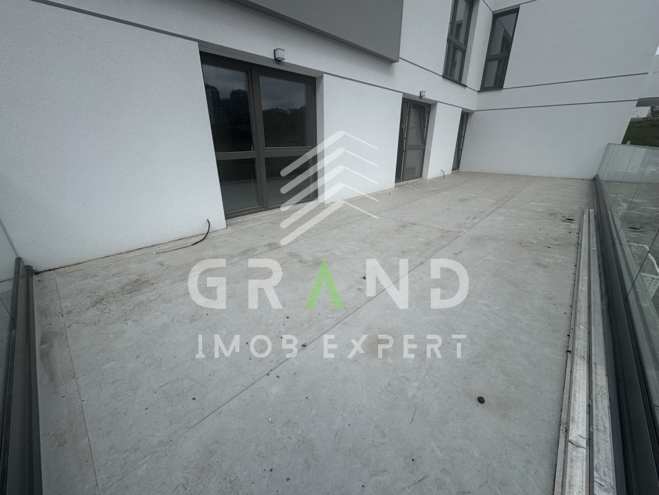 Apartament exclusivist 3 camere-terasa uriasa si panorama de vis!
