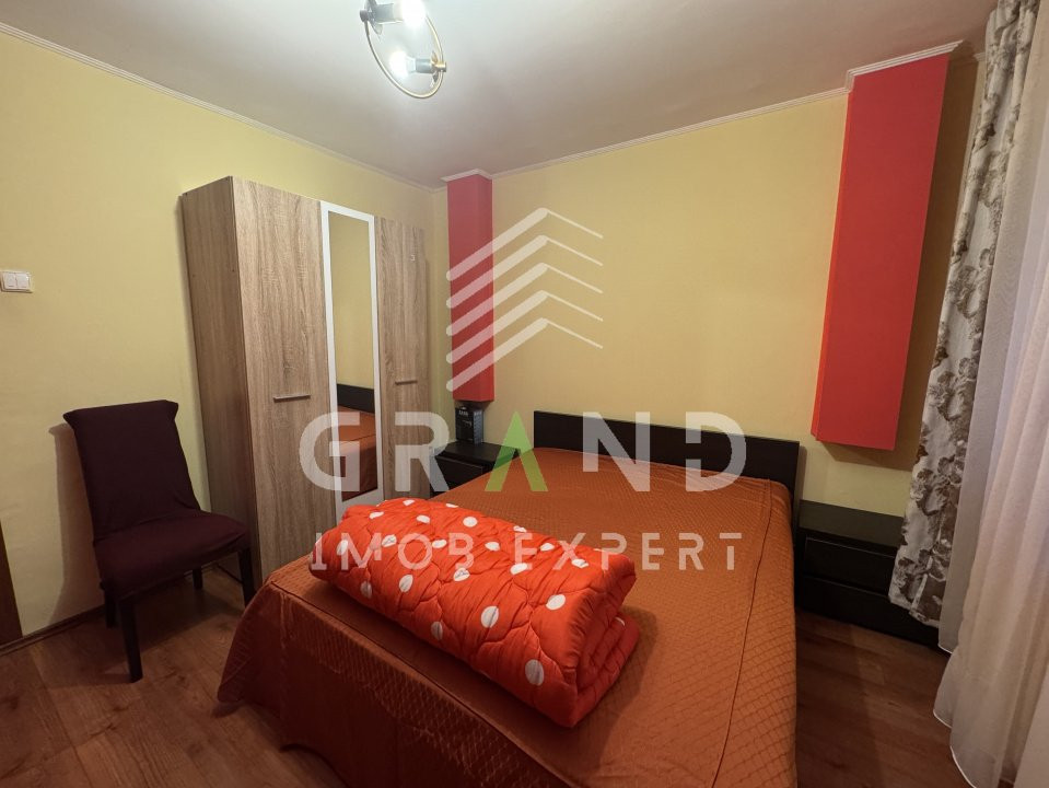 Apartament 3 camere de închiriat–Zorilor, Str. Lunii