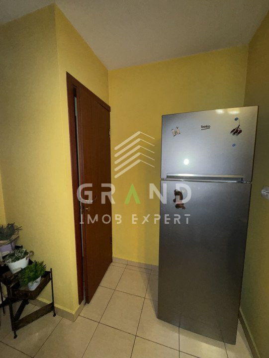 Apartament 3 camere de închiriat–Zorilor, Str. Lunii