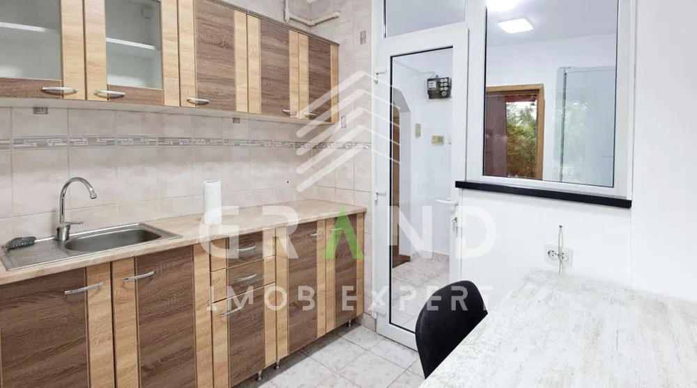 Ap 2 camere, BALCON INCHIS, PARCARE, zona Manastur/Big