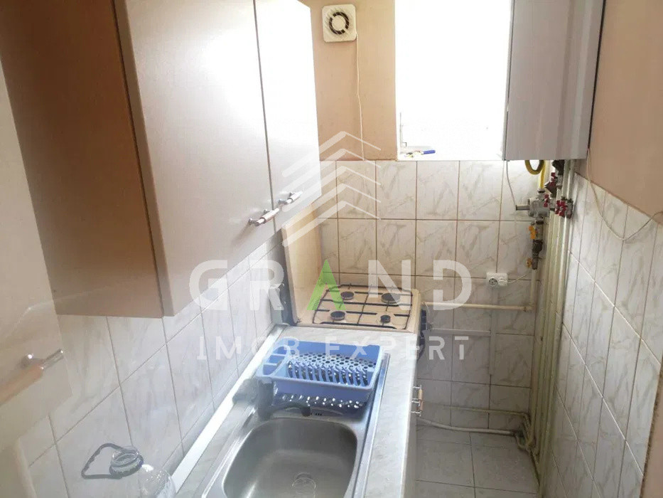 Ap 2 camere / CT / zona Gheorgheni