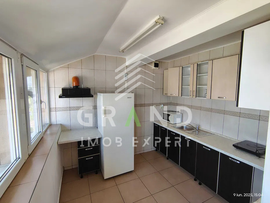 Ap 3 camere, 2 BALCOANE INCHISE, PARCARE, zona Bulevardul Muncii/Emerson