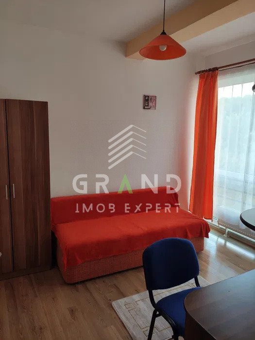 Ap 3 camere, BALCON, PARCARE, CAT-FRIENDLY, zona Manastur