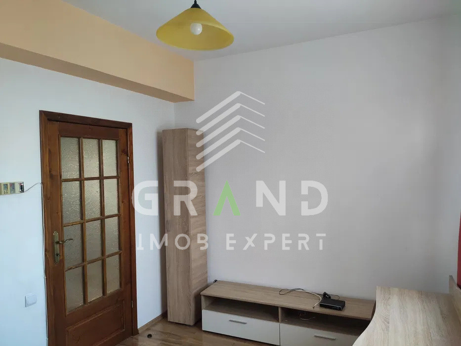 Ap 3 camere, BALCON, PARCARE, CAT-FRIENDLY, zona Manastur