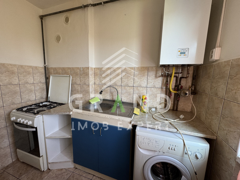Ap 2 camere,semidecomandat,etaj 3/4,Grigorescu–Str. Petuniei/Plaja Grigorescu