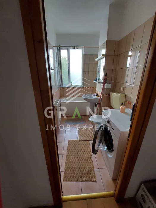 Ap 1 camera, BALCON, PARCARE, zona Gruia